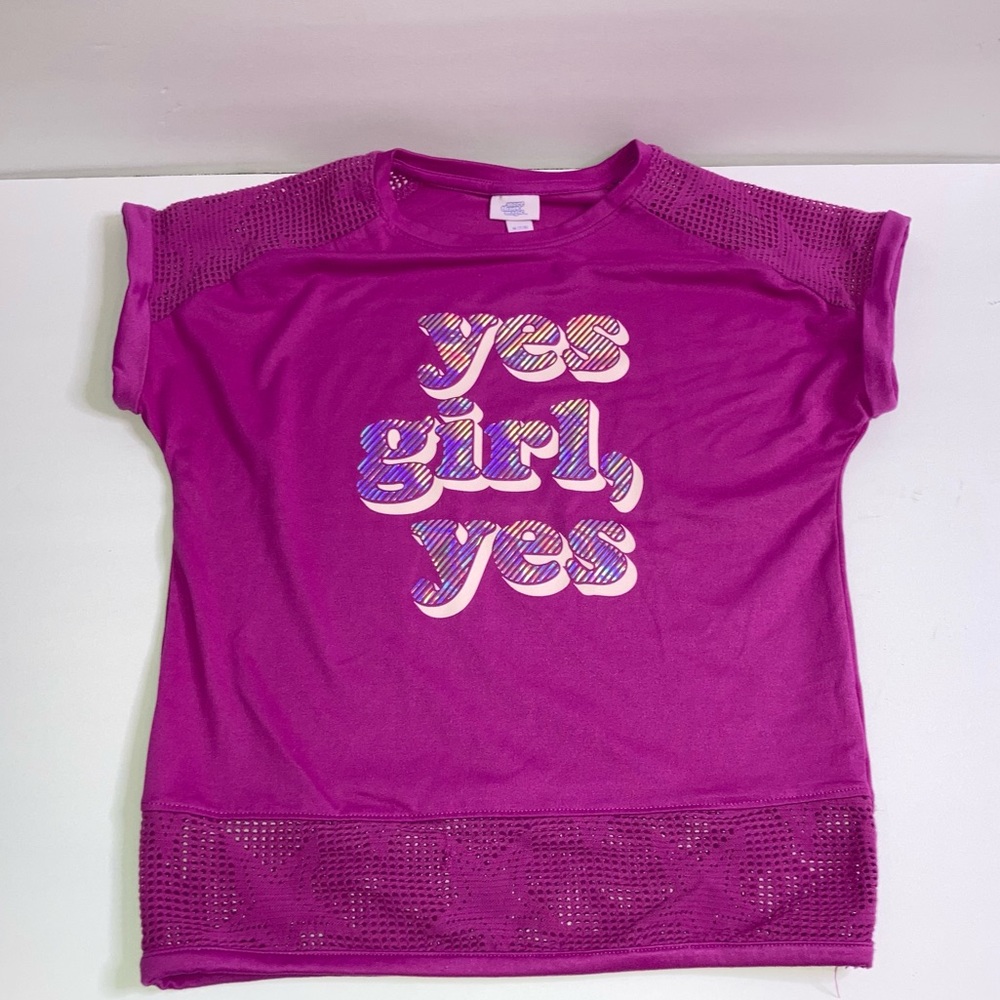 🏖3/$18 More Than Magic Yes Girl T-Shirt M 7/8